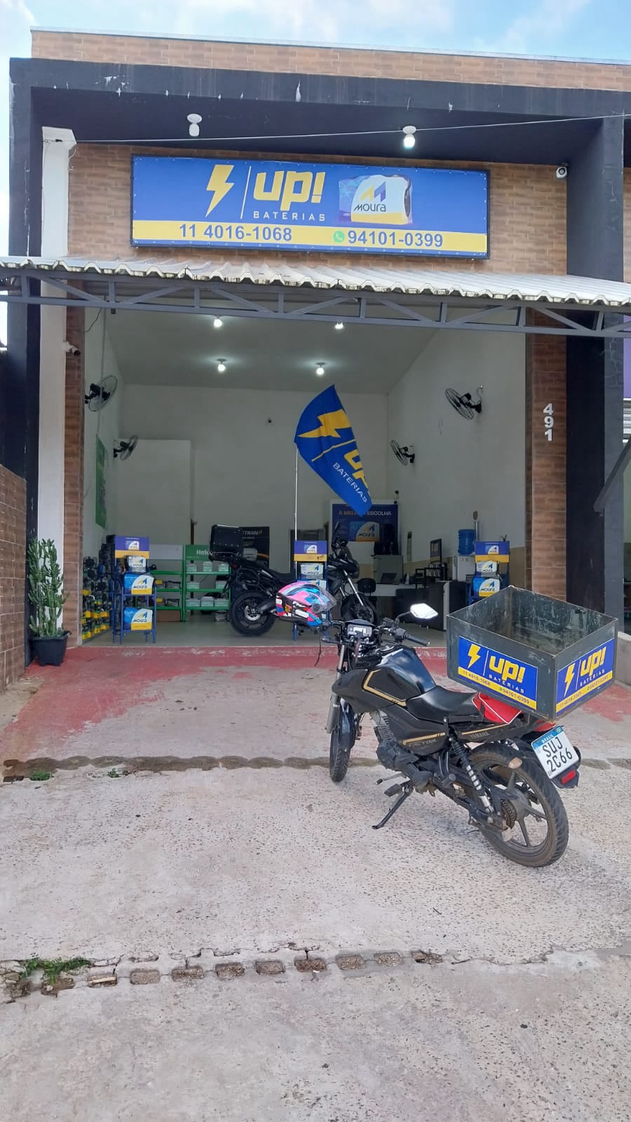 venda de baterias, teste e diagnostico, instalação, manutenção preventiva e troca de cabos