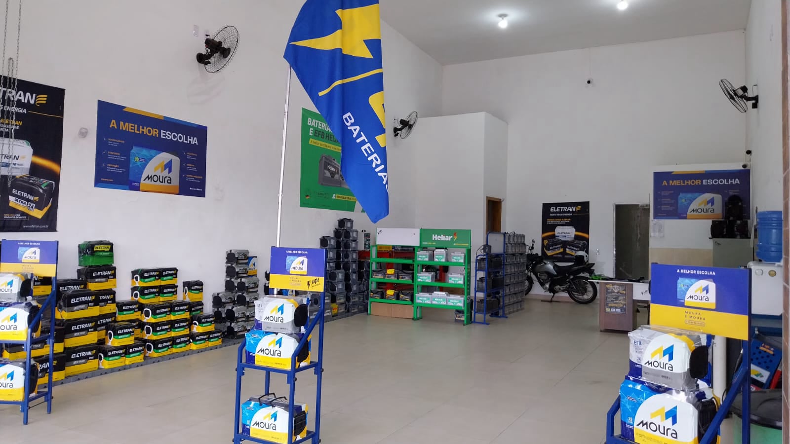 venda de baterias, teste e diagnostico, instalação, manutenção preventiva e troca de cabos